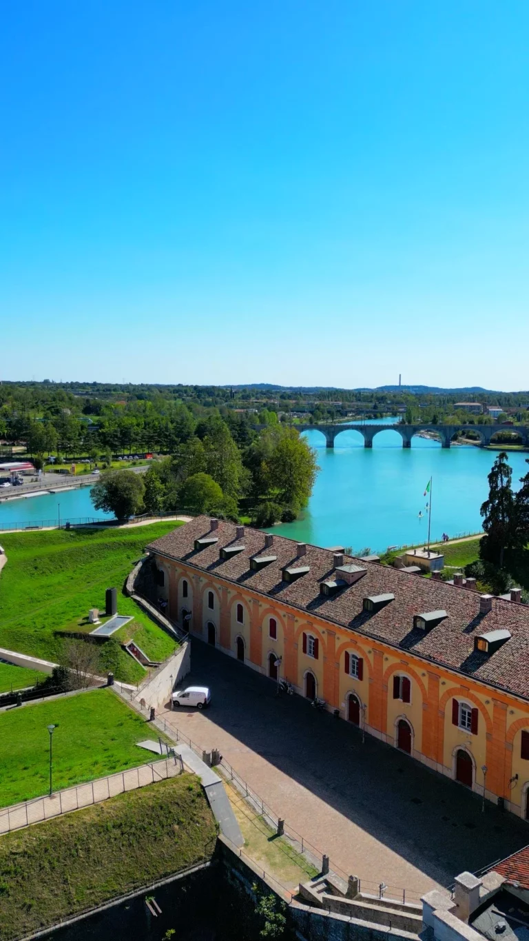 Ex Caserma di Artiglieria del complesso militare Asburgico dell’oltre Mincio